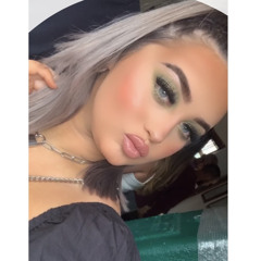 Chloeannelee