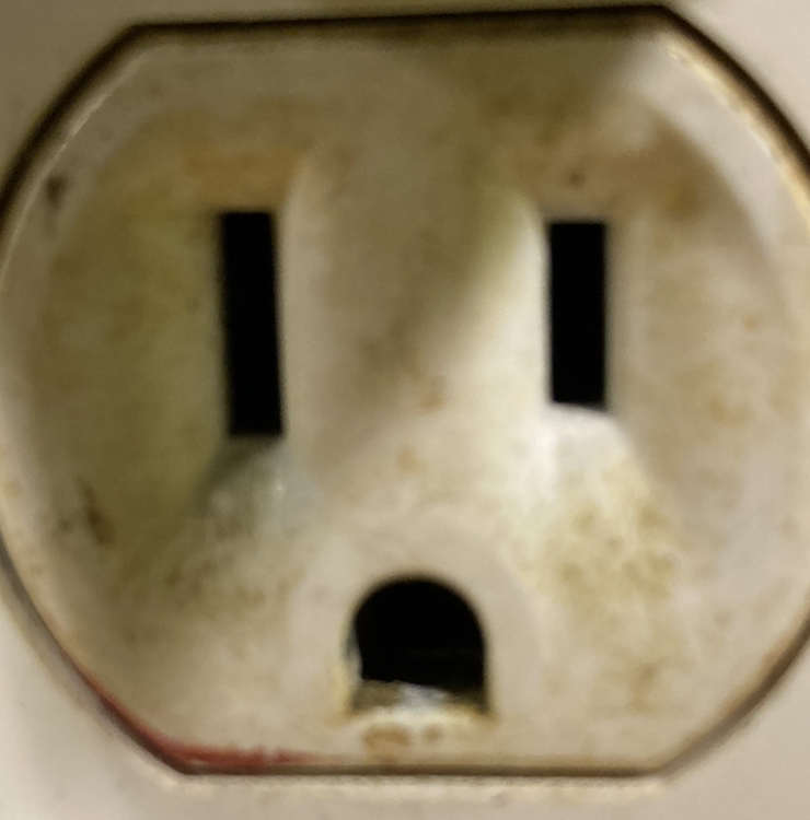 Aninverter