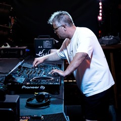 Adriasola Dj