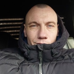 Женя Хандак