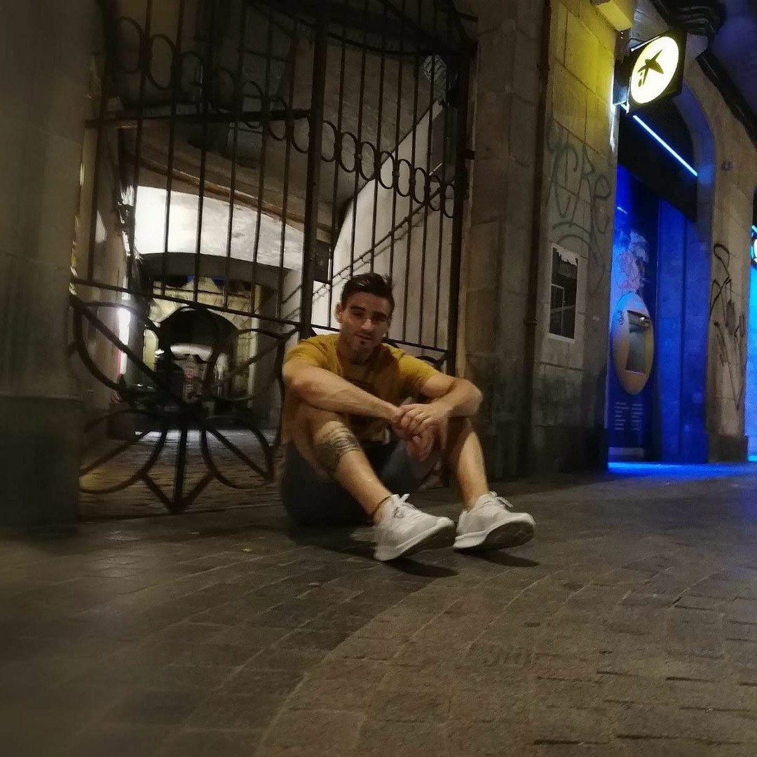 Stream Olvidemos El Reloj Video Oficial by Joel Canalla Espinaroli Listen online for free on SoundCloud