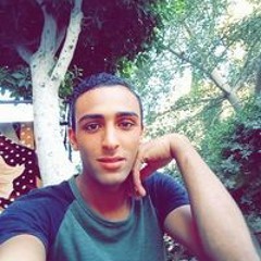 ياسين خالد