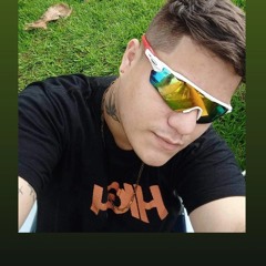 V4zzz