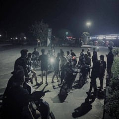 Vừa chịch vừa nghe