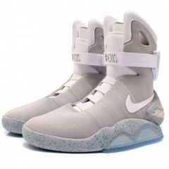 Grosses Blasorchester — Erika (www.lightaudio.ru)