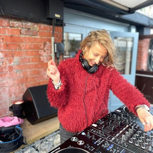 Lidia De Luca Warm up Mix for Riot Noise