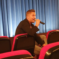 Oli Becker und m-rich