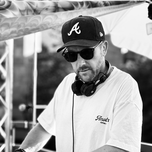 raph:ael | DJ artist photo