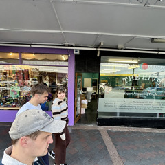 Pretty girls on the NX1