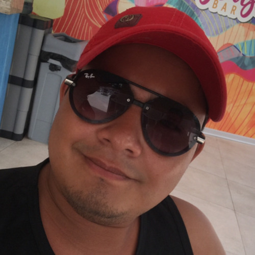 Francisco Rivera’s avatar