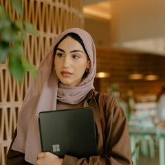 Moni Islam
