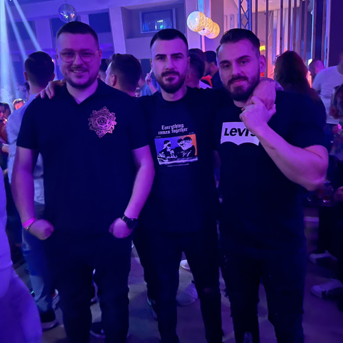 onlymp3.to - Bogdan Pirvu Zeno Music Am sa trec sa mi iau lamaie-Fvn_DfipOfE-192k-1697043652.mp3