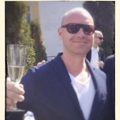 Nicks Cava bar
