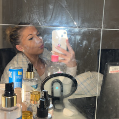 𝒜𝓃𝑔𝓃ℯ𝓏 𝒱𝒶𝓁ℯ𝓃𝓉𝒾𝓃𝓈𝓈ℴ𝓃❤️