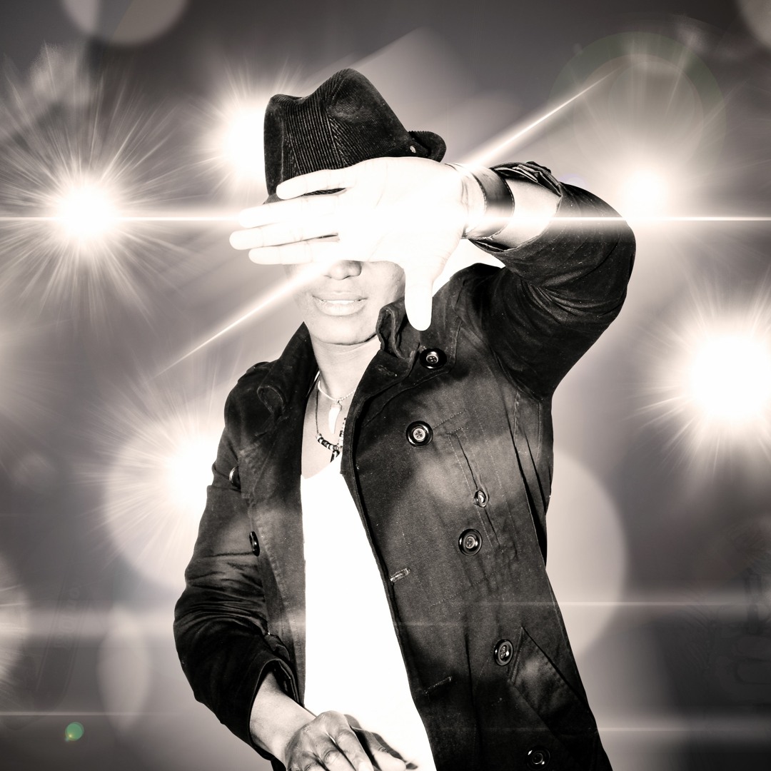 Stream Andy Junior music | Listen to songs, albums, playlists for