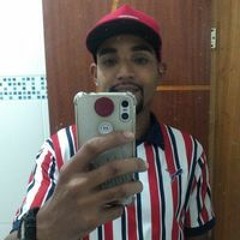 Maycon Oliveira