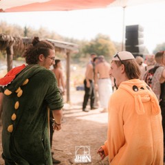 איש החיוכים🍄