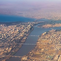 ١٩