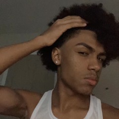 CurlyHead