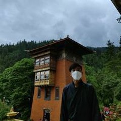 ཨོ་གི་ ཧམ་པི་ བྲམ་པི།