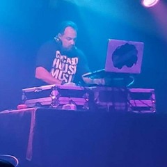 DJ Tony SLAMMIN Keas