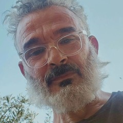 ‫מוסה שוחט‬‎