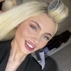 Lily-mae Burns