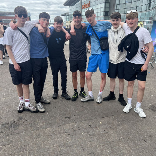 01 Intoxicated X I Wanna Be Your Gf