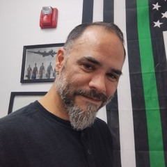 Rich De Leon 👽🦈