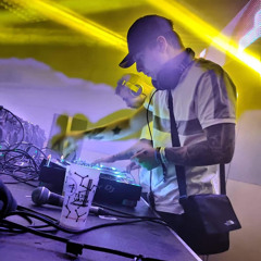 DJ Riptide