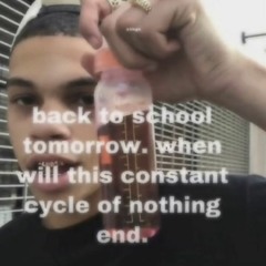 whitney [@whitneypxr]