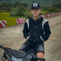 🍀 thích nghe nhạc