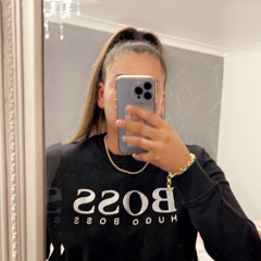 Mia Corr