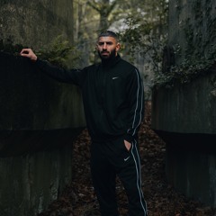 AZZA.