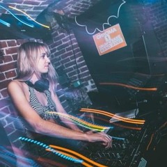 moon.dnb