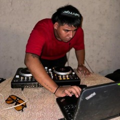 J AXUZ