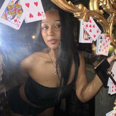 Nikki G