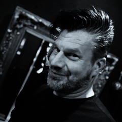 Skinny Norris Techno Support