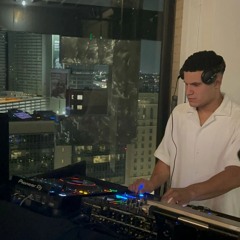 Jesús white
