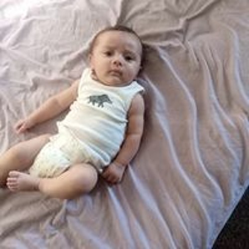 Stream Skye Quinlan music Listen to songs, albums, playlists for free