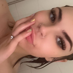 zee 🧸✨