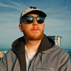 Tom Ferry