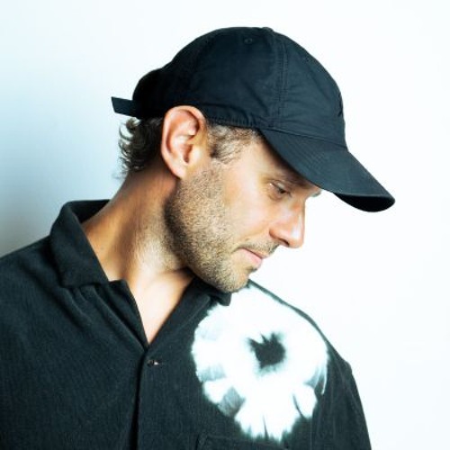 MODERAT EDIT BY DJ ONE UP