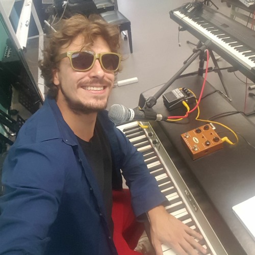 i n t e r l u d e - Morning Hesitation