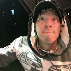 ☆  TYLER  ¡!  ☆