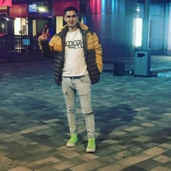 Dávid Buzár