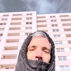 L//Y