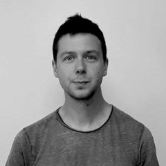 Joe Thomas (Piano & Keyboards)