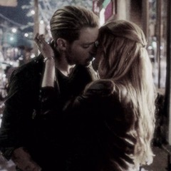 𝒔𝒂𝒊𝒑𝒉𝒊𝒓𝒆𝒔.