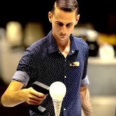 Aaron Dgx